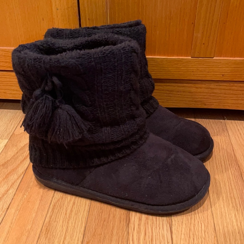Candie’s Cashelbel Black Winter Boots - Size 8